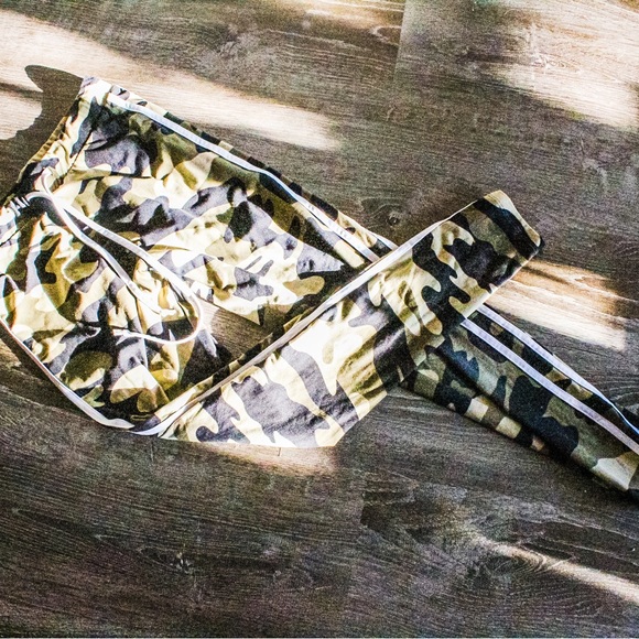 High Rise Army Pants - Picture 2 of 4